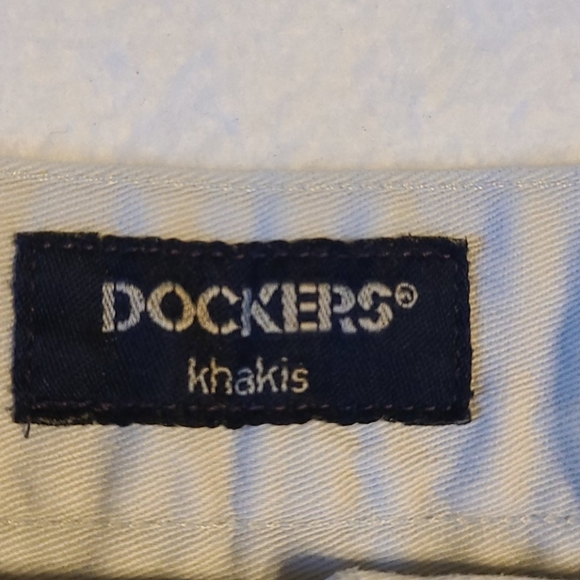 Dockers Khakis - Picture 2 of 2